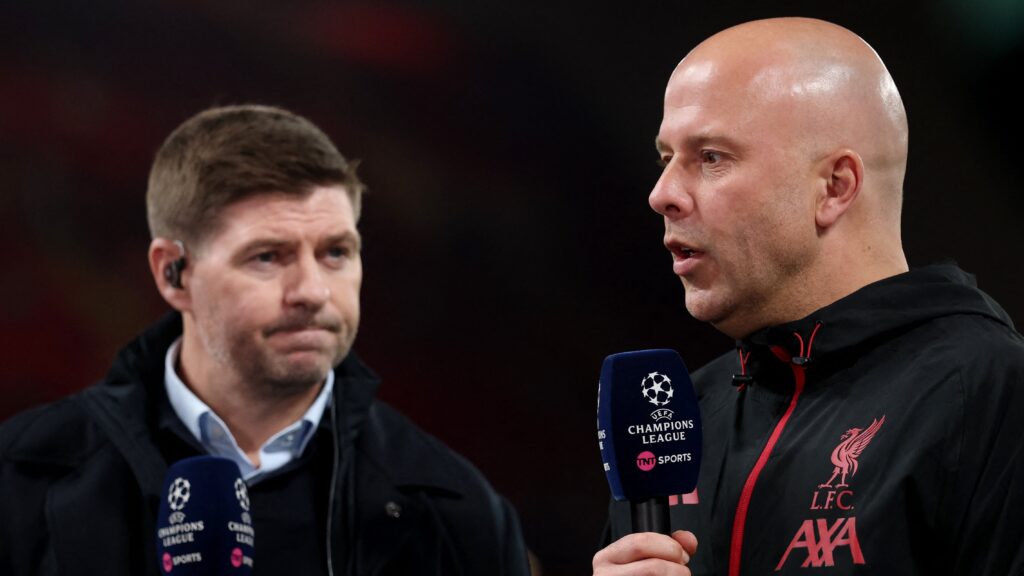 Gerrard habló sin filtros sobre Salah y Slot: “Nadie quiere que la historia termine bajo una nube”