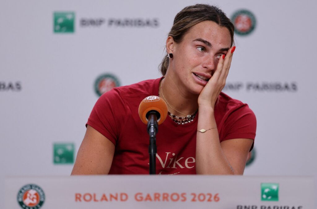 La preocupante frase de la N°1 del mundo Aryna Sabalenka tras quedar eliminada de Roland Garros: “Quiero dejar el tenis”