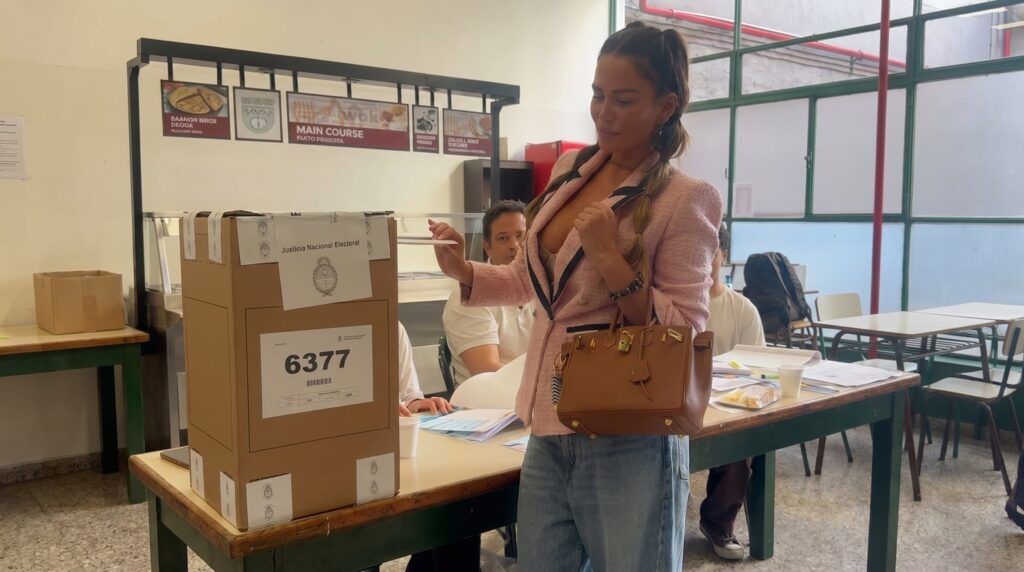 Karina Jelinek recordó su blooper en las elecciones y contó que haría si se dedicara a la política