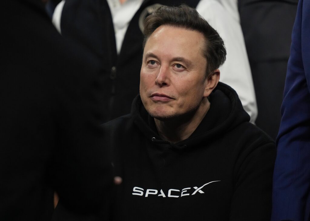SpaceX salió a la bolsa en Wall Street: cómo invertir en la empresa desde la Argentina